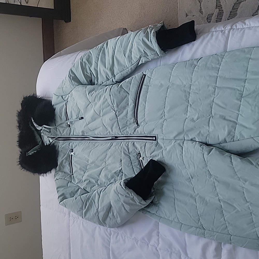 Snow suit